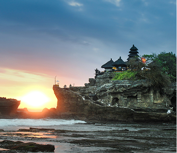 Die einzigartigsten Reiseziele - HoneymoonLocations Lagoon Travel